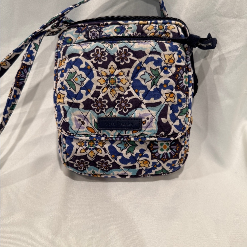 Vera Bradley RFID Mini Hipster in Retired Lisbon Medallion Cool Pattern